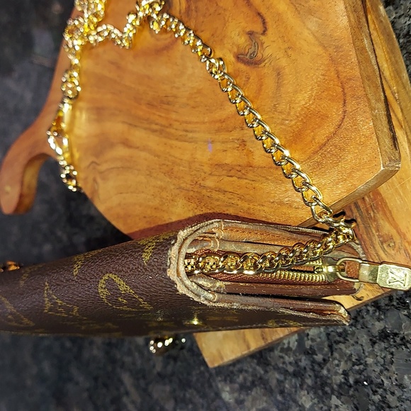 Louis Vuitton Porte Monnaie Billets Tresor, Vintage LV Wallet - Picture 4 of 17